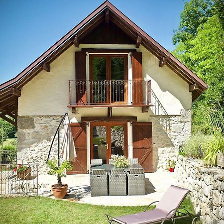 Chambres D'Hotes Des Lodges De La Cascade Yenne Eksteriør billede